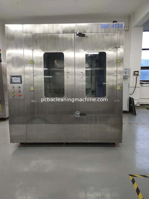 Macchina per la pulizia di assemblaggi di PCB AC380V/3p/50/60Hz con velocità netta del trasportatore 100-150cm/min