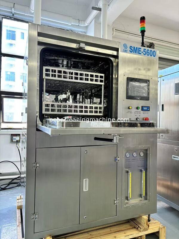 Rimuovere le macchie su PCBA utilizzando un agente di pulizia chimico SME-5600T applicazione principale elettronica automobilistica PCBA PCBA militare PCBA Aerospaziale PCBA Telecom PCBA Dispositivo medico PCBA Contatori digitali PCBA MachineFeatu